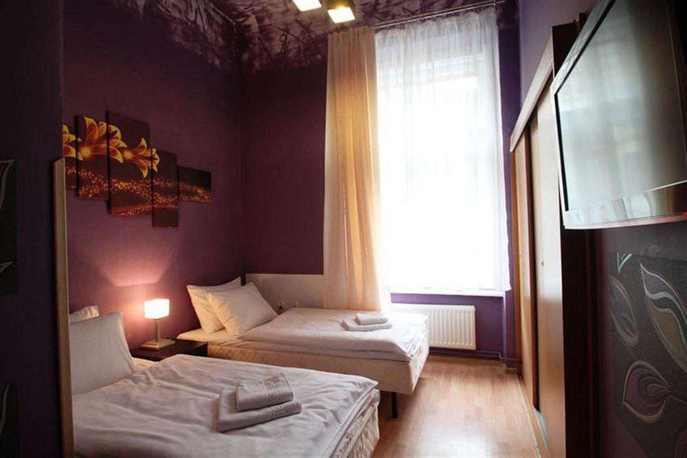 Navigator Apartments Краков Экстерьер фото