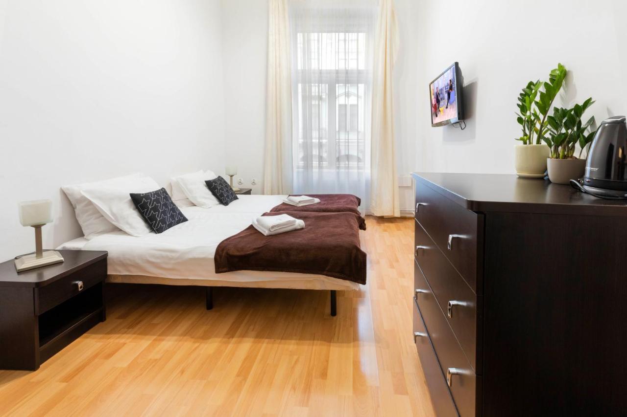 Navigator Apartments Краков Экстерьер фото