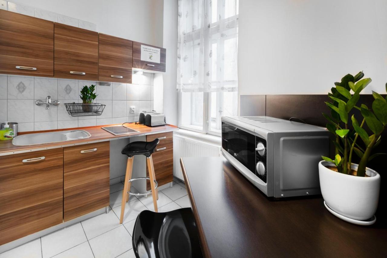 Navigator Apartments Краков Экстерьер фото