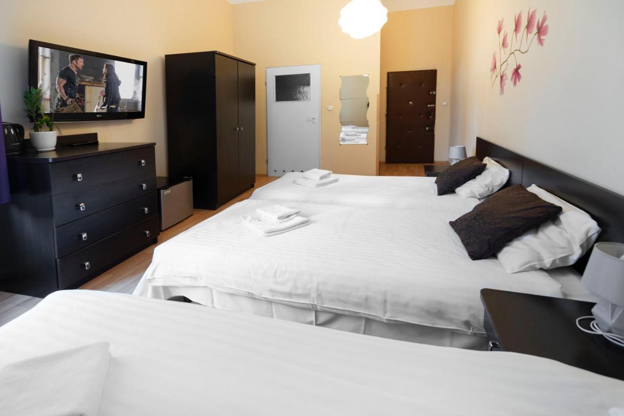 Navigator Apartments Краков Экстерьер фото